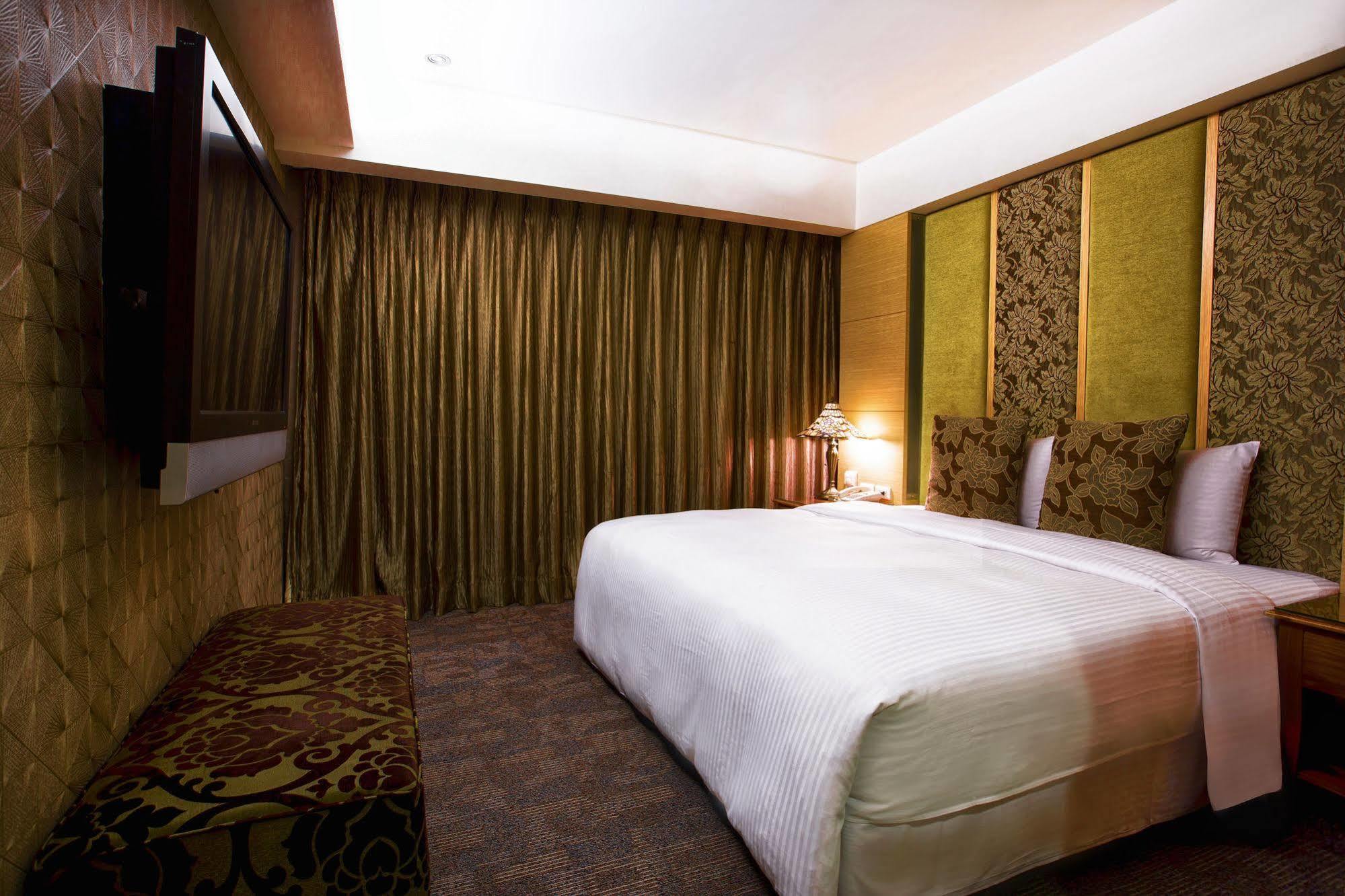 Cai She Hotel Тайбэй Экстерьер фото