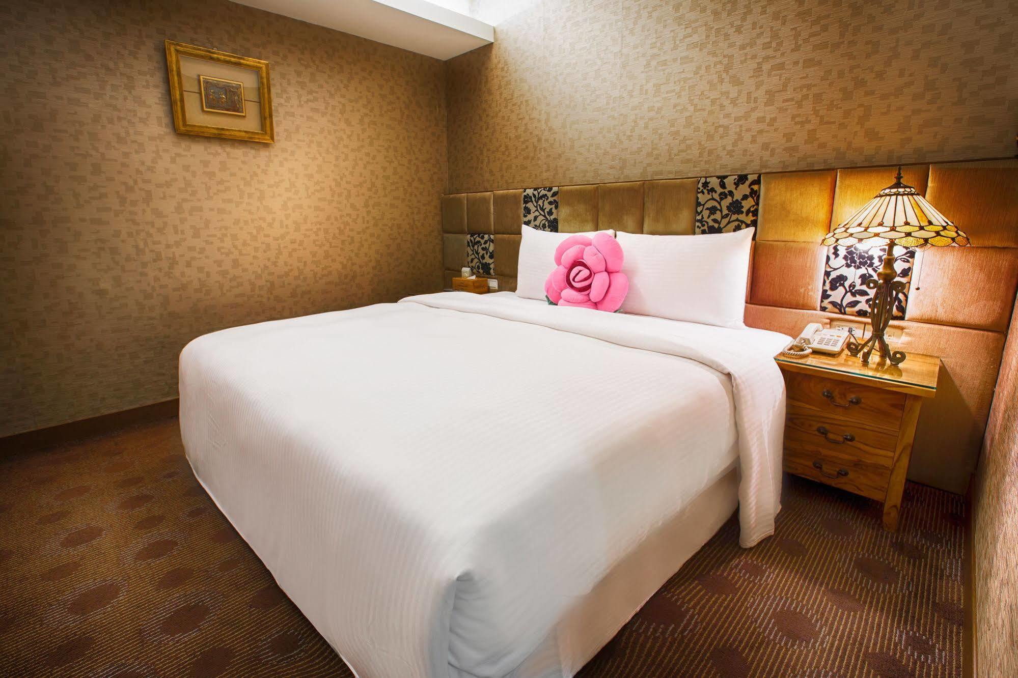 Cai She Hotel Тайбэй Экстерьер фото
